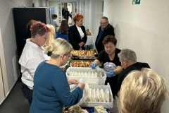 15702683-9fe8-4654-a83d-b3fc0b2bd1ad