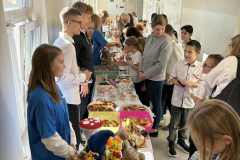 4afa9265-feab-4435-b577-18d3293f3944