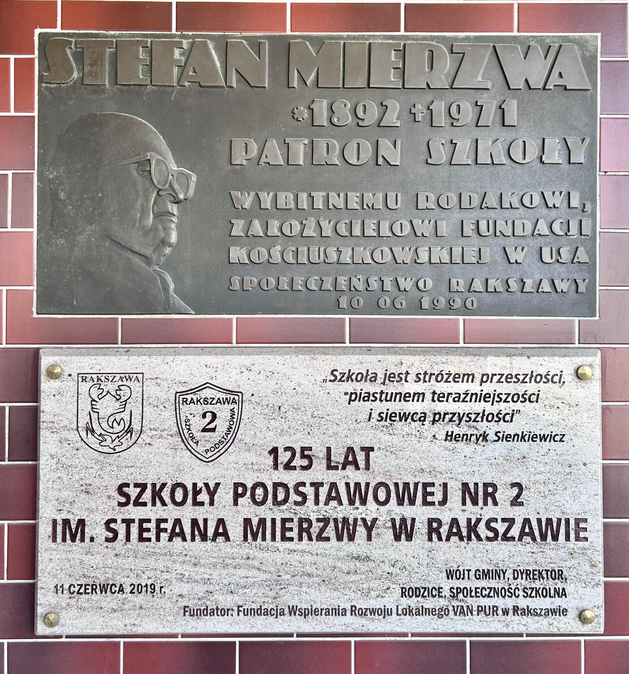 Tablice informacyjne 